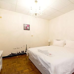 Standard Double Suite